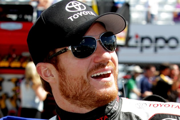 Vickers' Dream of Full-Time Cup Ride Comes True Again with Aaron's, Waltrip