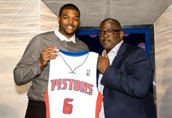 Josh-smith-nba-free-agents-2013_crop_north