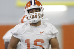 Key Clemson Tiger Out 3-4 Weeks with Knee Injury