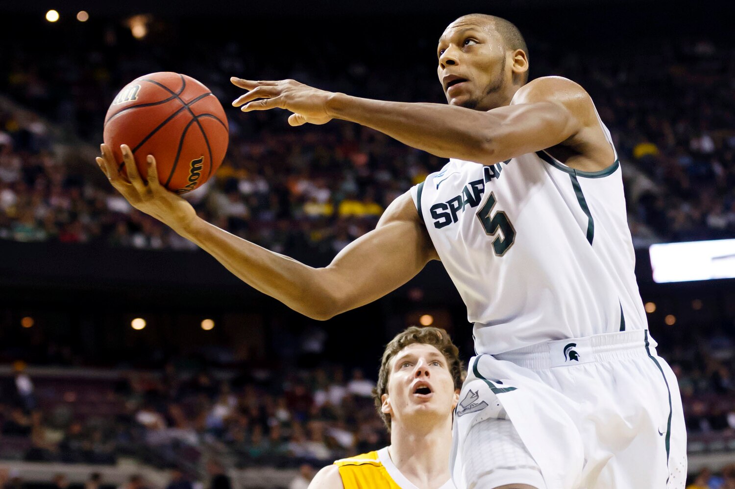 Ranking College Basketball's 10 Best Returning Big Men in 201314