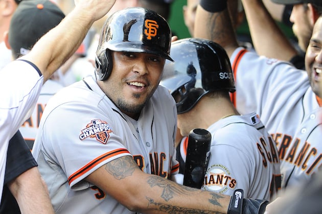 Hector Sanchez Hits a Soul-Crushing Home Run as the Giants Win