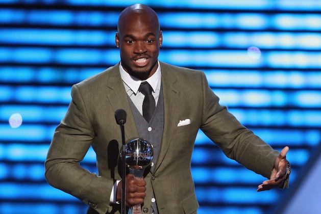 Manziel's Pay OK? Vikes' Peterson Thinks so