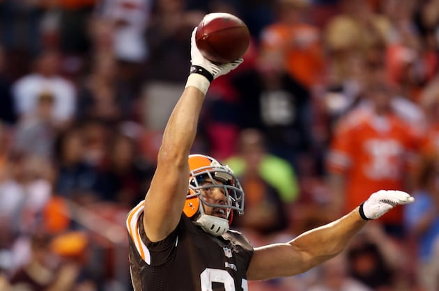 Weeden-Cameron Make Dynamic Duo
