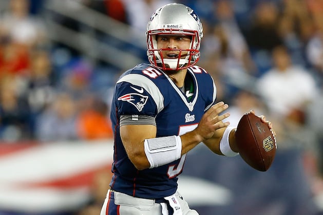 Tim Tebow Throws for Negative Yardage in Pats' Win