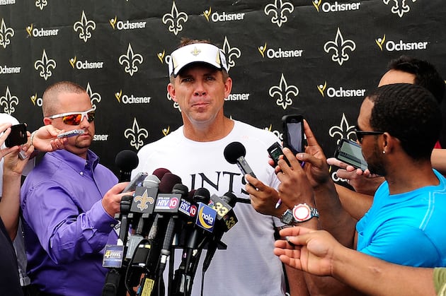 Payton Frustrated by Second-Team Offense