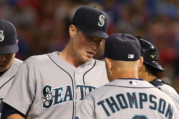 Mariners Give the Rangers Too Many Extra Outs in a Pair of Big Innings