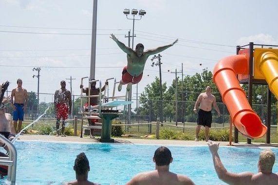 Illinois Football Players Dominate Water Park, Weaponize Water Noodles