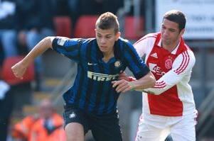Verona Sign Longo, Lose Agostini