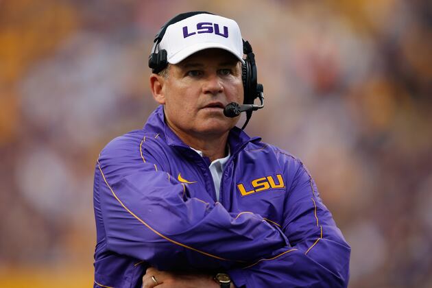 Miles Tags Tigers as 'Sloppy' Again in Final Fall Scrimmage