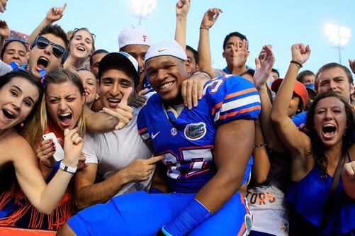 Emotional Walk-on Herndon Earns UF Scholarship