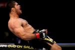 Palhares Draws Mike Pierce for Debut at 170