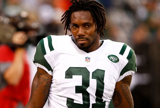 Cromartie Keeps Mixing It Up at Practice