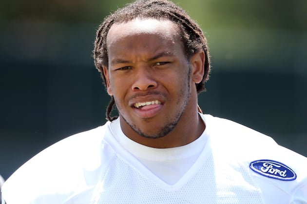 Browns Practice Notes: OLB Jabaal Sheard Sidelined with Injured Knee