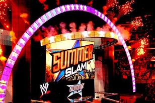 Summerslam2013arena2_crop_north