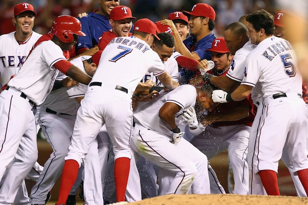 Rapid Reaction: Rangers 5, Astros 4