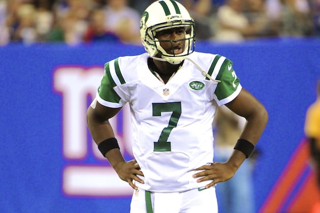 Geno Smith Throws 3 Interceptions in Lackluster Preseason Start vs. Giants