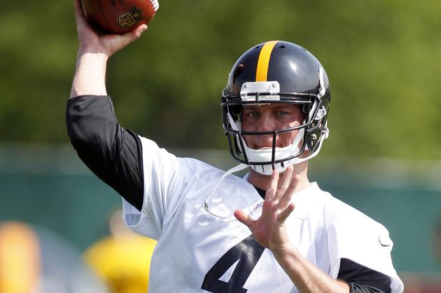 Steelers Make Roster Moves; Trim Roster to 75