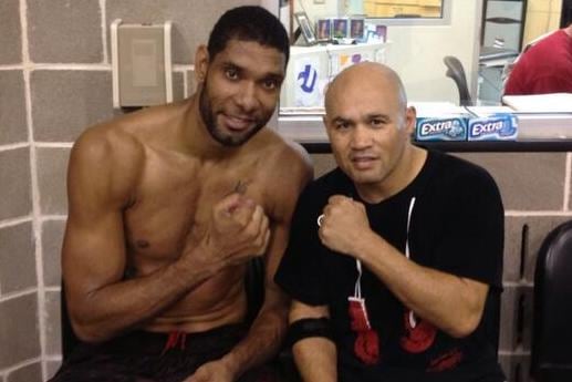 Tim Duncan Does Boxing Training with Jesse James Leija