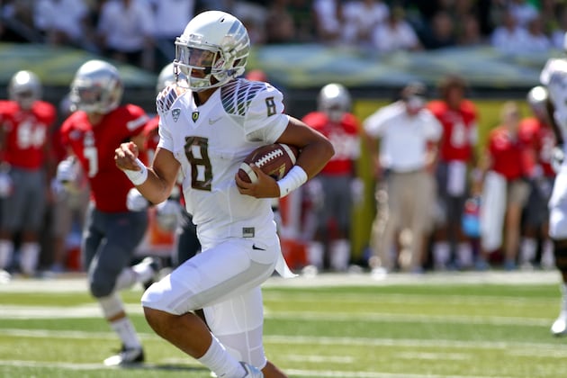 Oregon QB Marcus Mariota: Less Carries, but More Punch