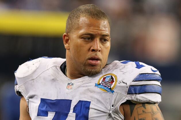 Cowboys Place Nate Livings on Injured Reserve