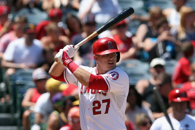 Angels Rally with Four Runs in 7th, Beat Brewers 5-3