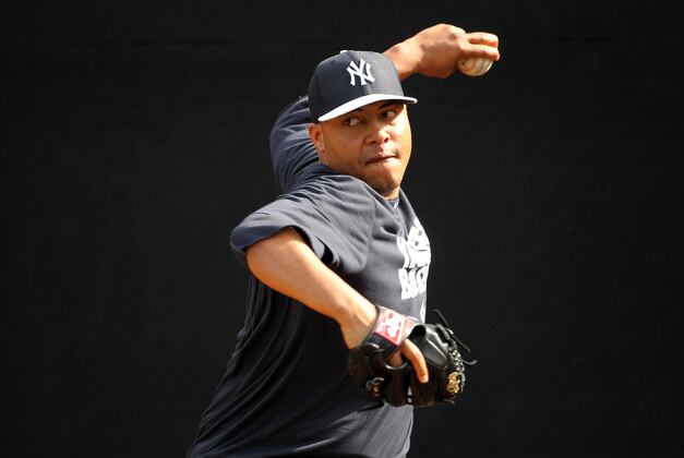 Yankees Lefty Reliever Cesar Cabral Among Five September Call-Ups
