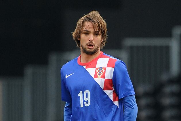 Redknapp Completes TRIPLE Swoop for Carroll, Kranjcar and Assou-Ekotto