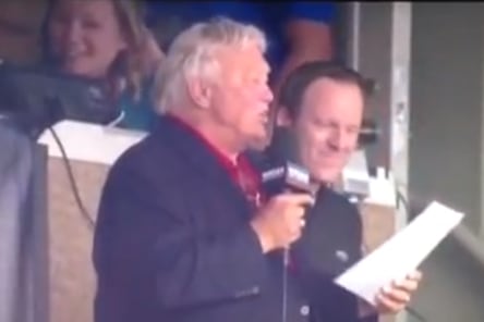 Bobby Hull Sings Bizarre Rendition of 'Take Me Out to the Ballgame'