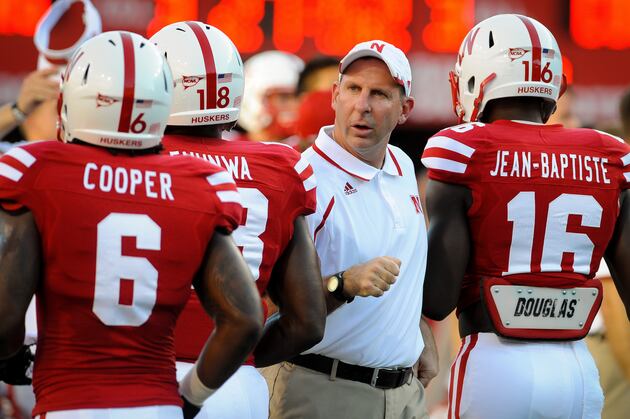 Pelini Remains Upbeat, Confident Despite Week 1 Struggles