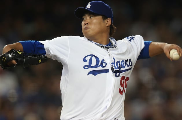 Dodgers to Skip Hyun-Jin Ryu De to Back Stiffness