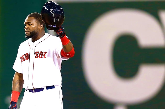 David Ortiz Notches 2,000th Hit of Career in Front of Adoring Fenway Park Crowd
