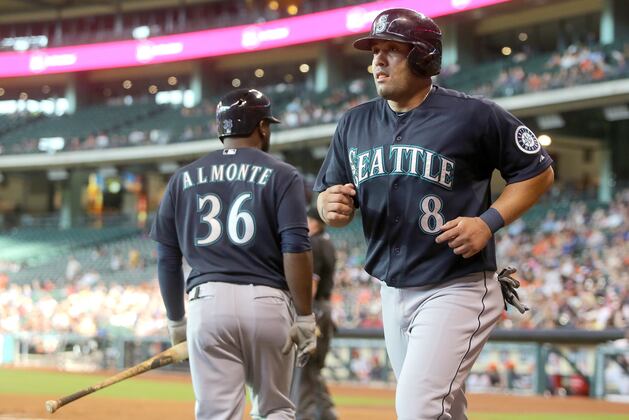 Kendrys Morales Shows Why Mariners Should Consider Re-Signing Him