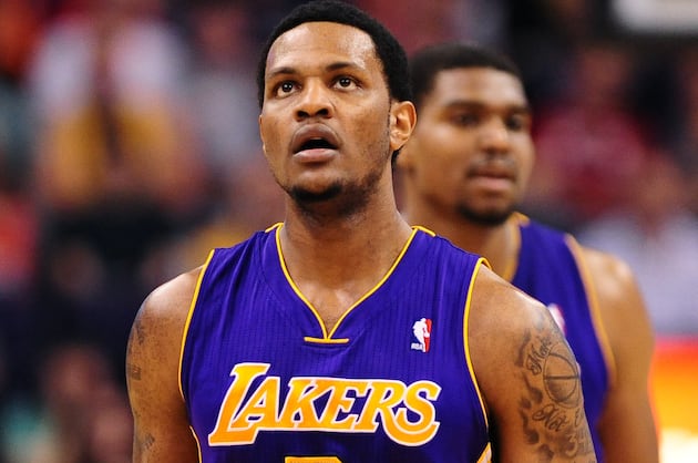 Magic, Mavs, Hawks Eyeing Devin Ebanks