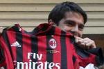 Kaka Officially Unveiled by Milan