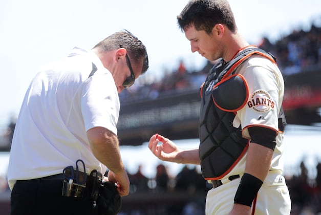 Bochy: Posey Has 'Little Fracture' in Finger