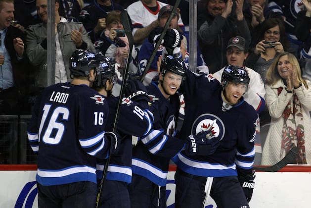 Winnipeg Jets: Projecting the Jets Lineup to Start the Season