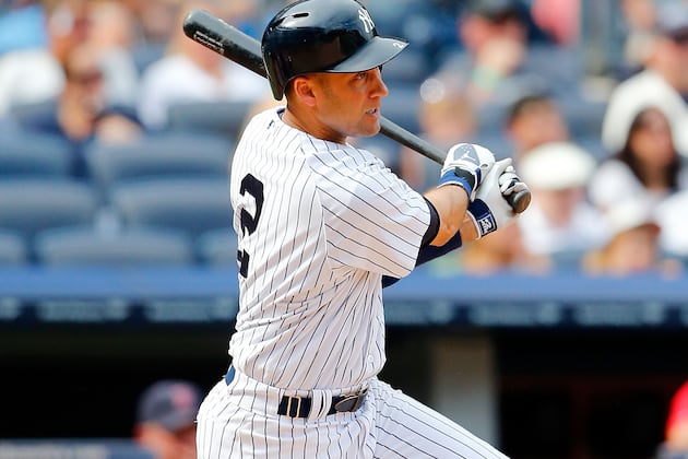 Derek Jeter Exits with Soreness Near Ankle