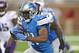 DETROIT, MI - SEPTEMBER 08: Reggie Bush #21 of the Detroit Lions runs for a short gain during the second quarter of the game against the Minnesota Vikings at Ford Field on September 8, 2013 in Detroit, Michigan. (Photo by Leon Halip/Getty Images)