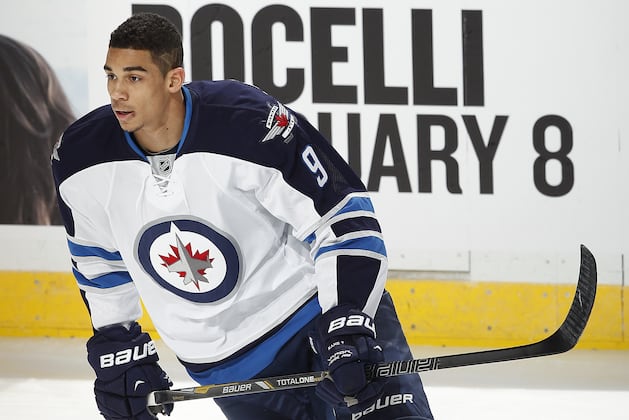 Evander Kane Has 'Come Leaps and Bounds' for Jets Coach