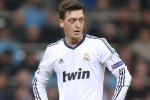 Madrid's Perez Slams Ozil as 'Obsessed with Women' 