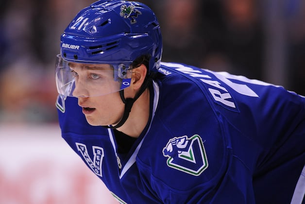 Raymond Aims to 'Earn a Spot' with Leafs