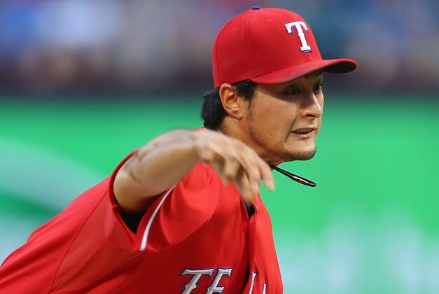 Darvish Leaves vs. Pirates with Right Leg Cramp
