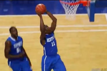 Video: John Wall Drops 40 in Kentucky Alumni Charity Game