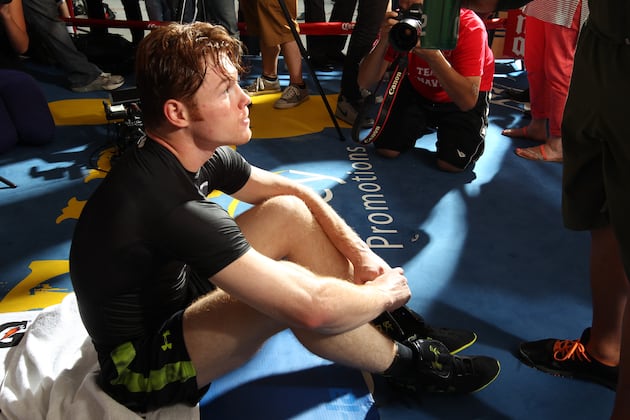 Canelo Alvarez Could Benefit More from a Loss to Mayweather Than a Win