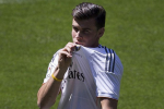 Bale's 1st Training Session with Real Madrid
