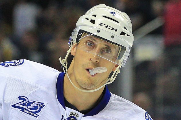 Vincent Lecavalier Earns Rave Reviews in First Philadelphia Flyers Practice