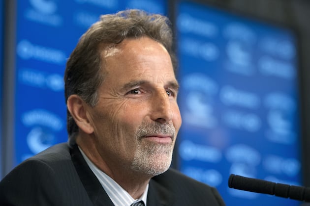 Tortorella Discourages Twitter Use by Canucks