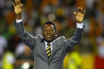 Pele: Brazil 'Can't Rely Too Much' on Neymar 