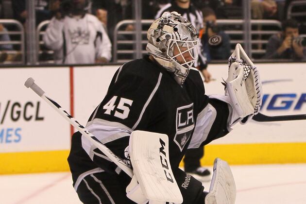 Johnston: Bernier Could Have Leg Up with New Pads