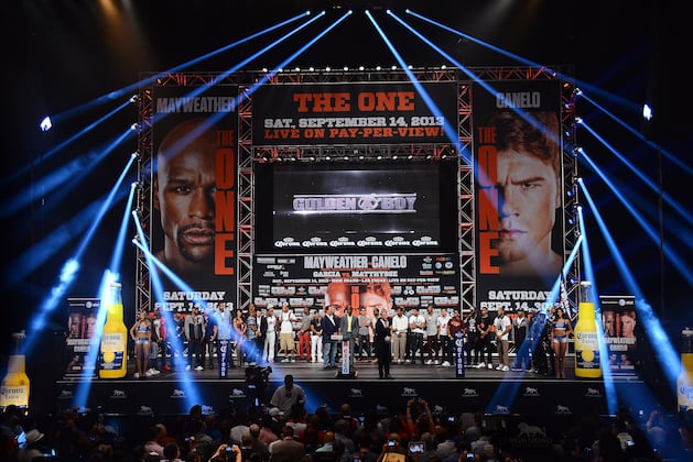 Mayweather vs. Canelo Fight Time: What to Know Leading Up to Bout